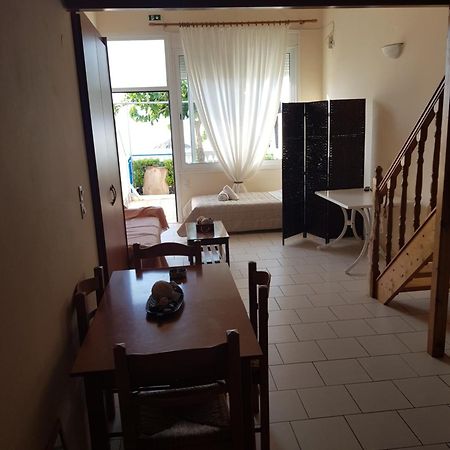 Schinas Apts. Appartement Tolofón Kamer foto