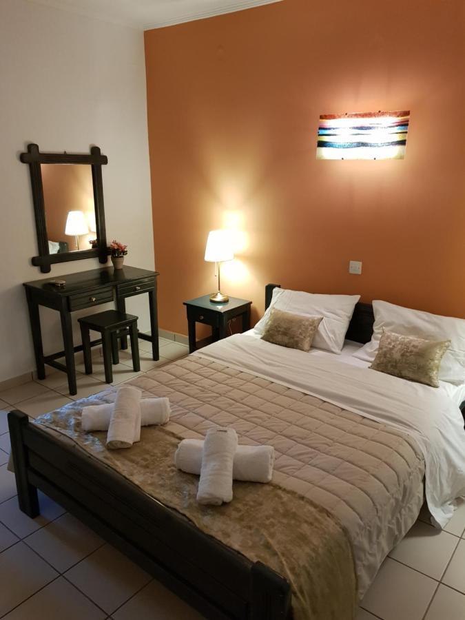 Schinas Apts. Appartement Tolofón Buitenkant foto